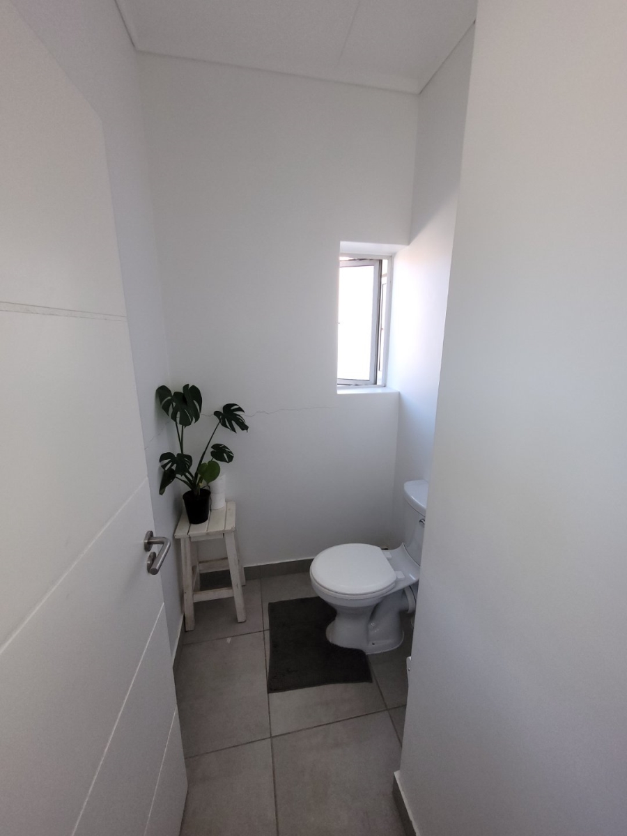 To Let 3 Bedroom Property for Rent in Mooikloof Country Estate Western Cape